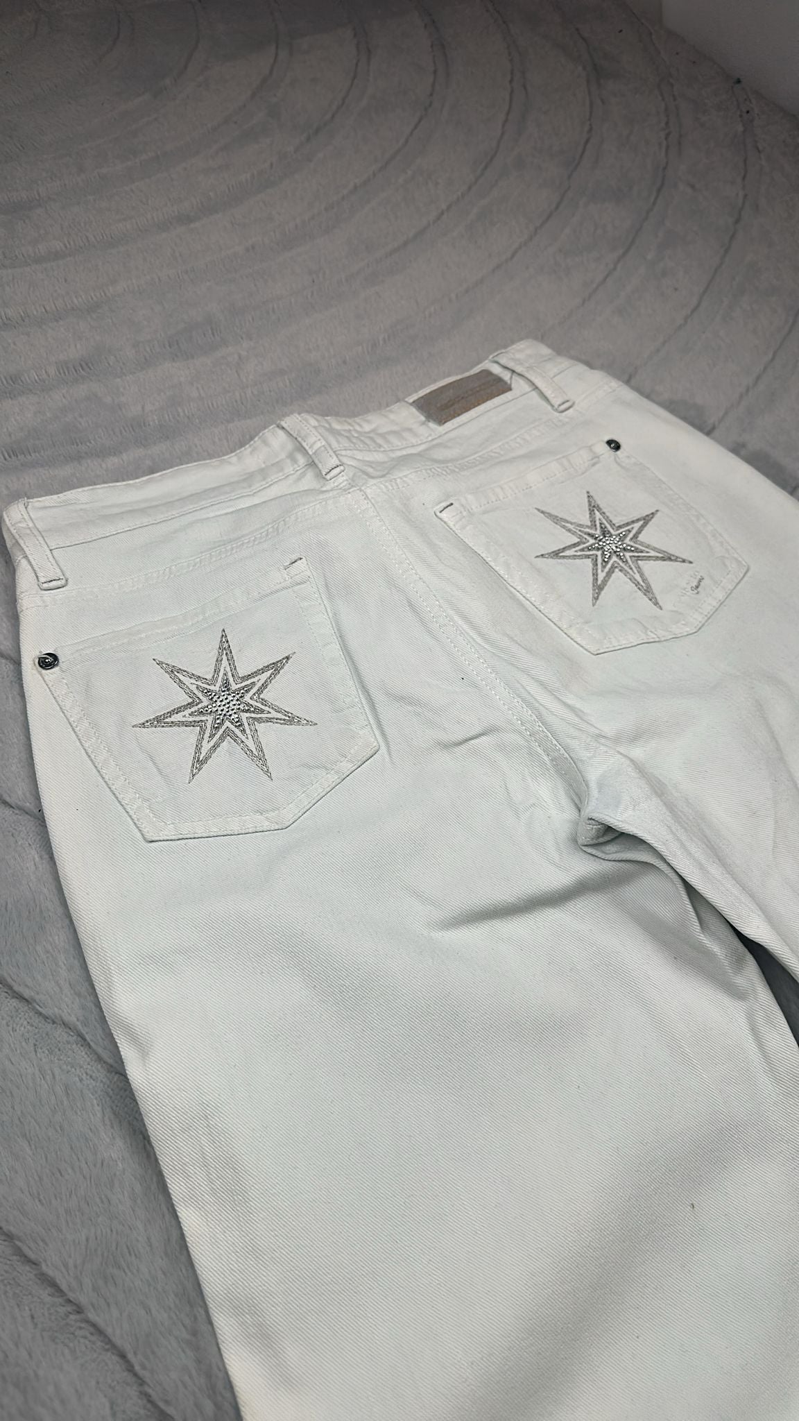 Y2K Jeans Bootcut/Flared/Miss me Style /90‘s White S/M