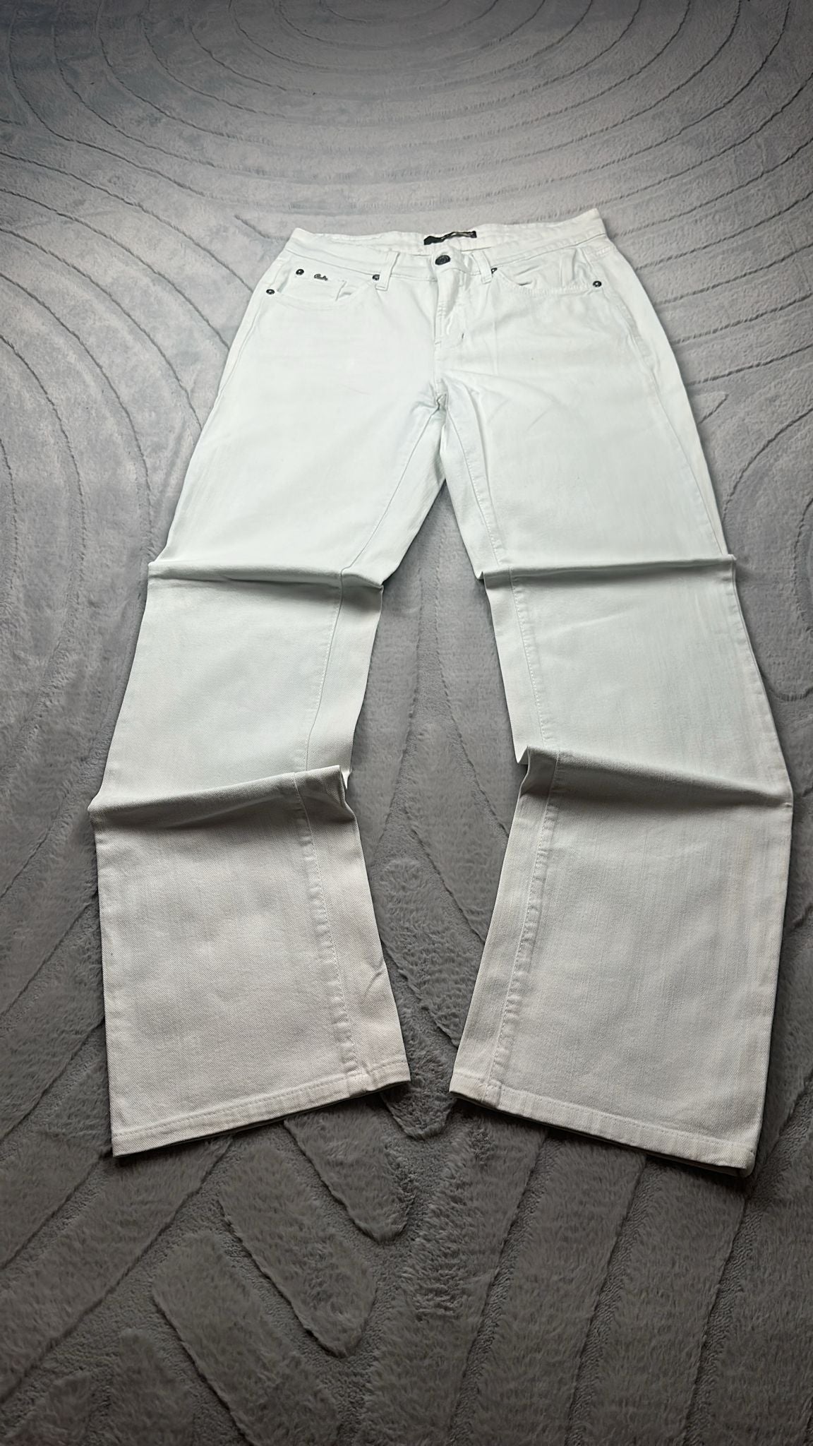 Y2K Jeans Bootcut/Flared/Miss me Style /90‘s White S/M